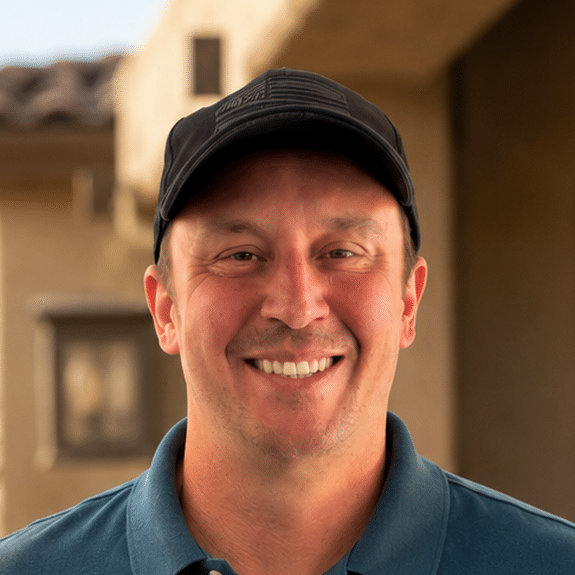 Chris_headshot_575x575